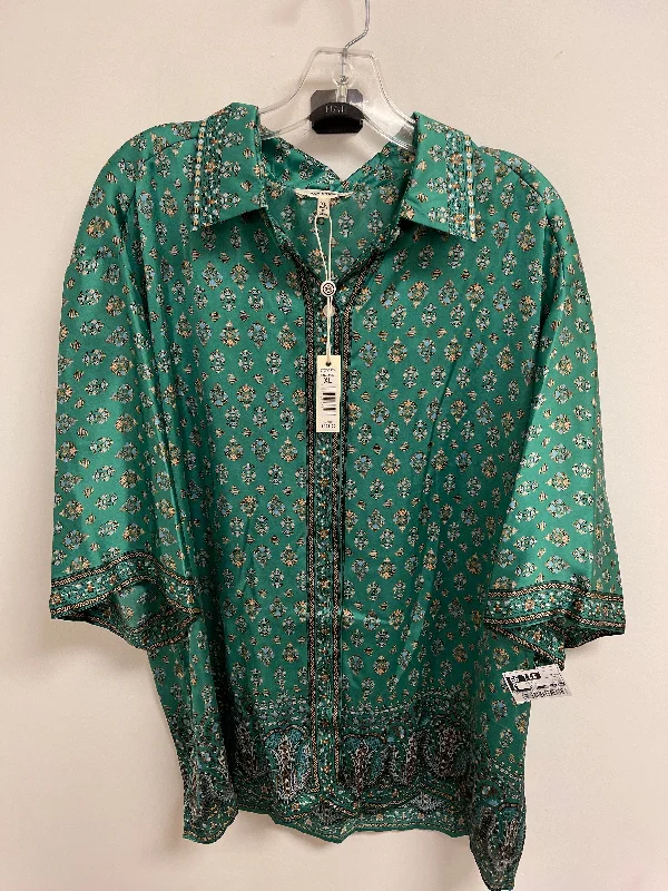 Top Short Sleeve By Max Studio In Green, Size: Xl