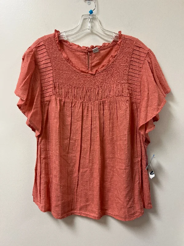 Top Short Sleeve By Old Navy In Pink, Size: Xl