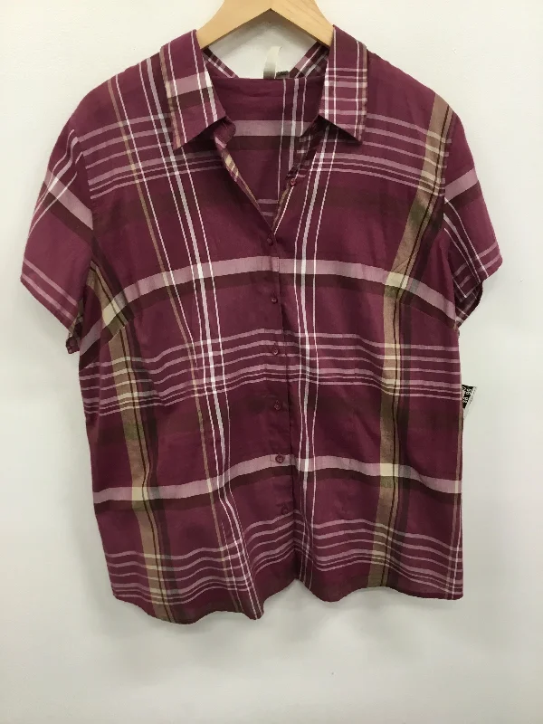 Top Short Sleeve By St Johns Bay In Plaid Pattern, Size: 2x