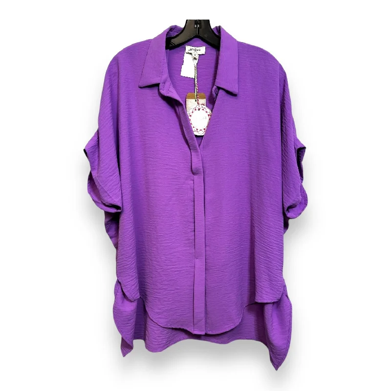 Top Short Sleeve By Umgee In Lavender, Size: M