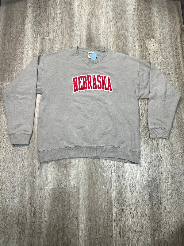 Sweatshirt Crewneck By Clothes Mentor In Grey, Size: L